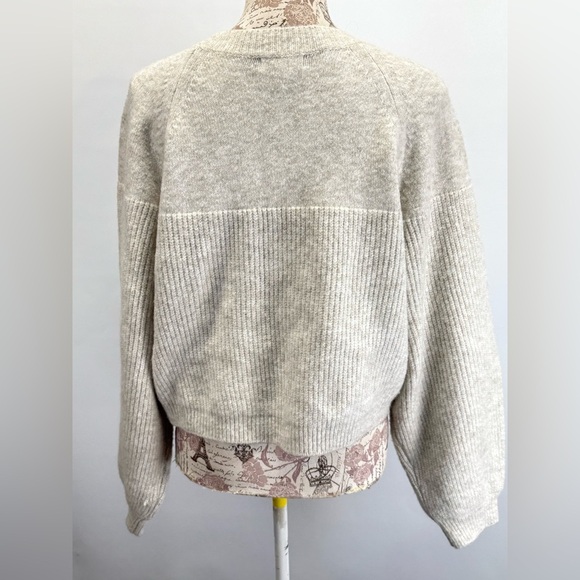 TOPSHOP Cream mixed stitch balloon sleeve crop sweater size S - Picture 5 of 14